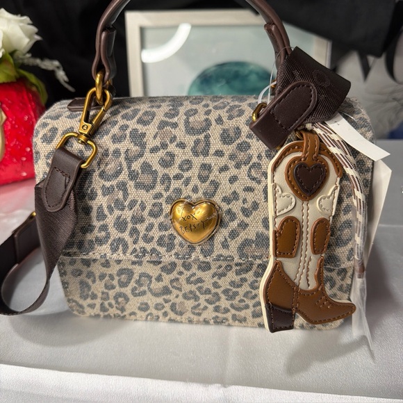 Betsey Johnson Handbags - Betsy Johnson cheetah crossbody bag